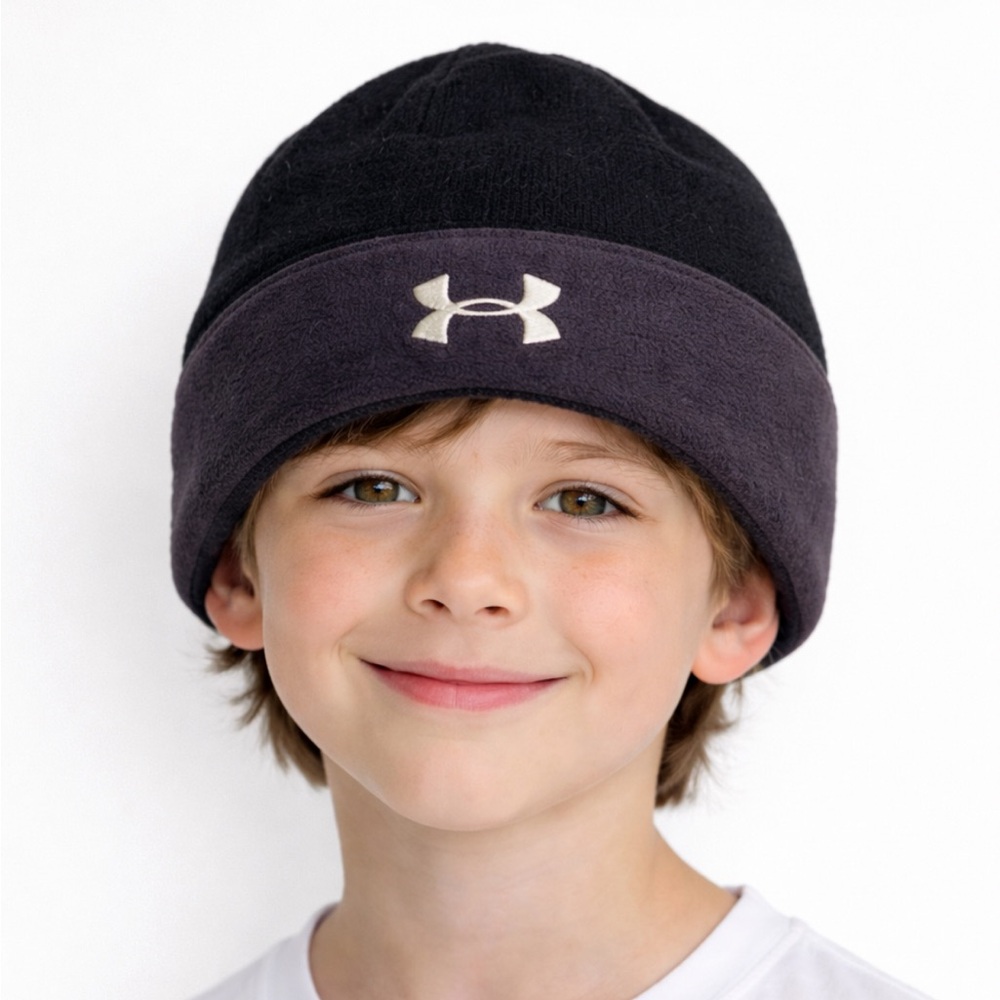 Under Armor kids black gray fleece hat